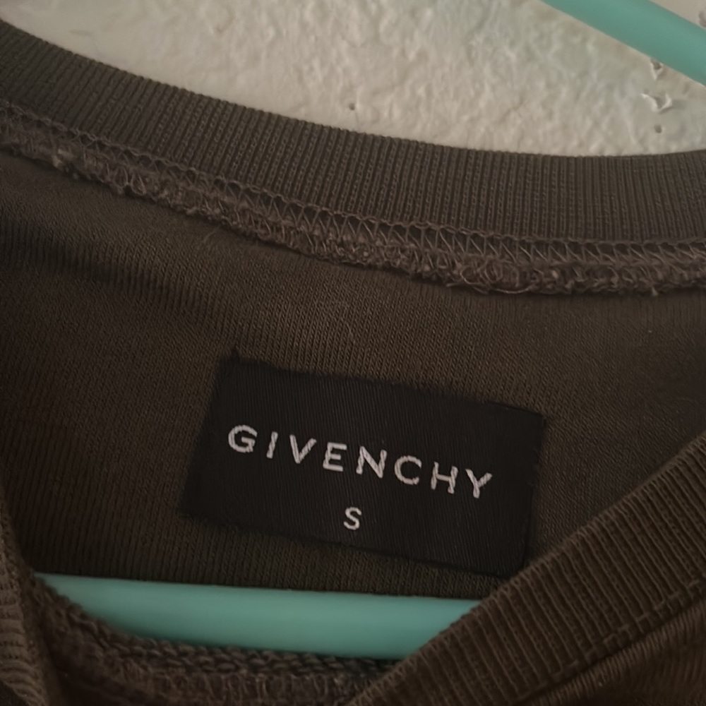 Givenchy Sweater - image 3